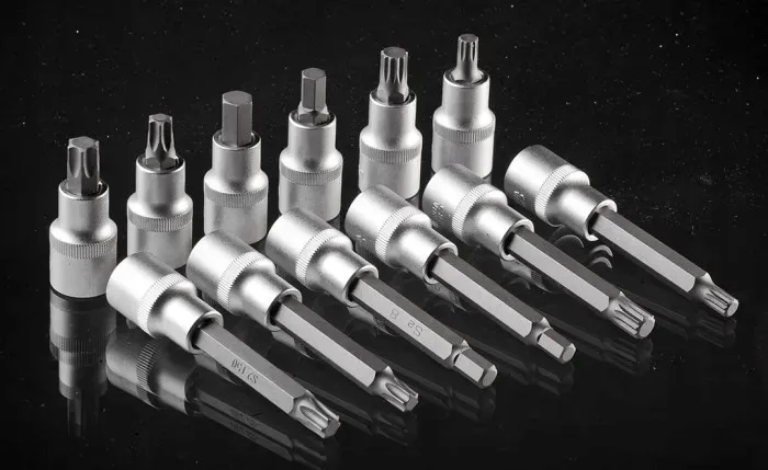 zestaw-bitow-torx-49-szt-seria-top-08-713