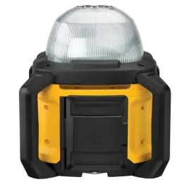kompaktowa-lampa-robocza-18v-xr-na-aku-18-54v-bez-aku