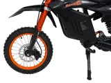 motor-elektryczny-e-rider-x-czarny-na-akumulator-dla-dzieci-gratisy-stan-nowy-maksymalne-obciazenie-120-kg