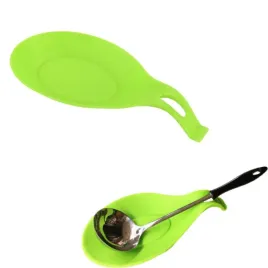podkladka-podstawka-kuchenna-silikonowa-pod-lyzke-widelec-chochle-ociekacz