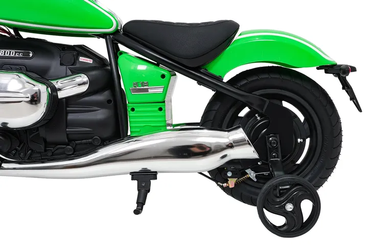 motor-bmw-r18-zielony-na-akumulator-dla-dzieci-gratisy-stan-nowy-czas-ladowania-10-h