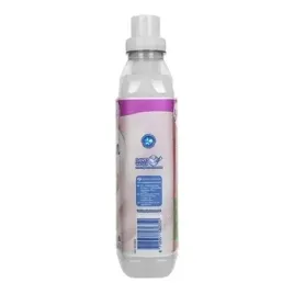 softlan-weich-und-mild-sensitiv-koncentrat-do-plukania-tkanin-1l