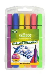 pisaki-pedzelkowe-cricco-11-1-kolorow-z-czarnym-konturem-etui-plastikowe