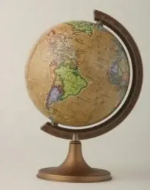 globus-retro-zachem-11-cm-z-mapa-polityczna-plastikowa-stopka