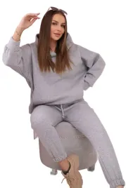 komplet-ocieplany-z-bluza-z-kapturem-szary
