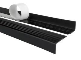 profil-schodowy-samoprzylepny-antyposlizgowy-30x27mm-czarny-80-cm