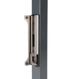 nierdzewny-zaczep-wpuszczany-pod-fortylock-locinox-do-furtek-40x60-mm