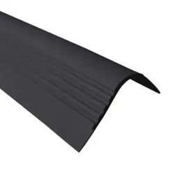 profil-na-schody-antyposlizgowy-rdt-15m-czarny-40x42-listwa-schodowa