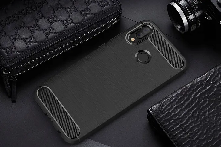 plecki-do-huawei-p20-lite-czarny-carbon-material-tworzywo-sztuczne