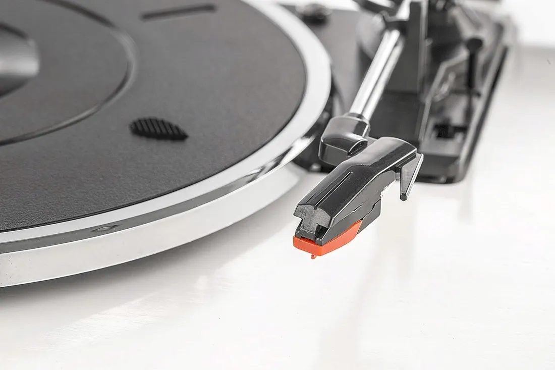 gramofon-retro-dual-nr-7-cd-mp3-usb-bluetooth-aux-pilot