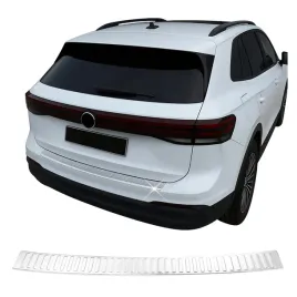nakladka-na-zderzak-tyl-stal-nierdzewna-chrom-volkswagen-tiguan-rok-od-2024