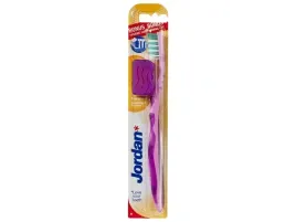 szczoteczka-do-zebow-jordan-advanced-miekka-1-szt