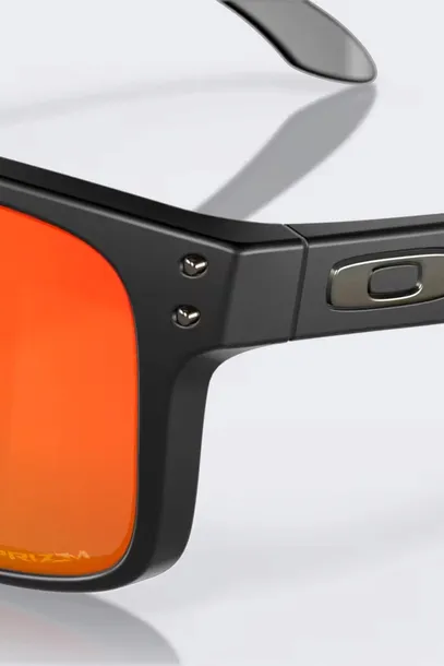 okulary-oakley-holbrook-prizm-ruby-prizm-ruby-matt-cechy-dodatkowe-antyrefleks