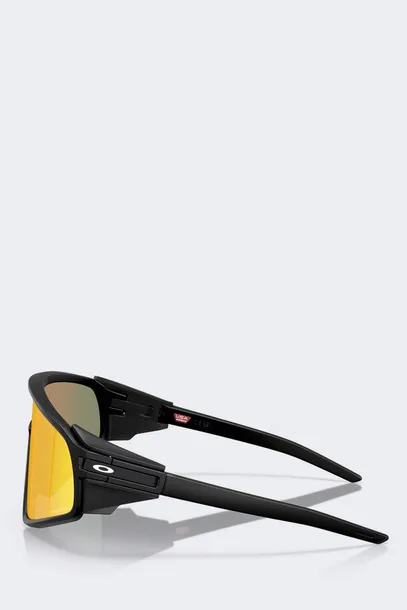 okulary-oakley-latch-panel-prizm-ruby-matte-black-marka-oakley
