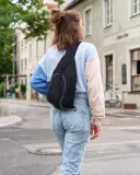 torba-waterfly-sling-bag