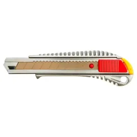 noz-z-ostrzem-lamanym-18-mm