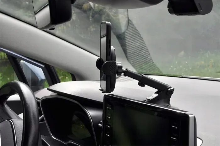 ibox-uchwyt-samochodowy-ich9-stan-nowy