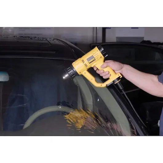 opalarka-1800w-d26411-qs-dewalt-wydatek-powietrza-450-l-min