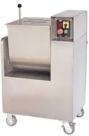 elektryczna-mieszarka-do-farszu-35l-fm35a