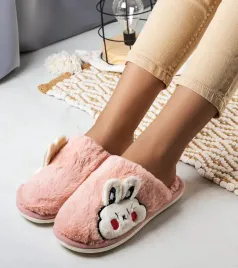jasnorozowe-miekkie-kapcie-half-bunny