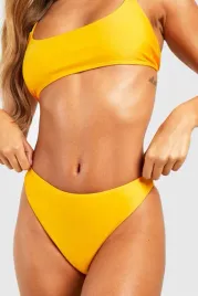 cc41315-boohoo-gladki-dol-od-bikini-m