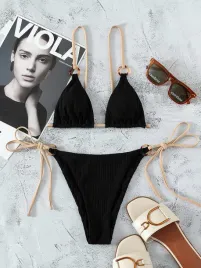 ac32110-shein-gora-od-bikini-konstrast-s