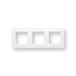 simon-54-premium-ramka-potrojna-biala-dr3-11