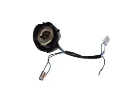 oprawa-zarowki-lamp-przod-suzuki-gn125