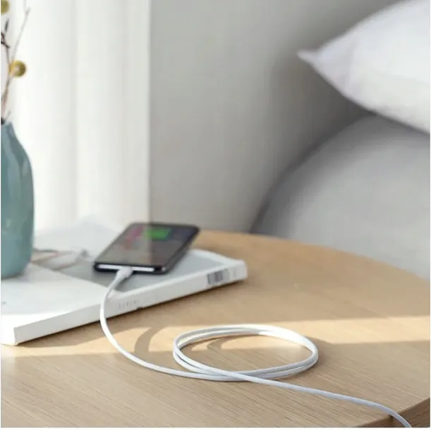 szybka-ladowarka-kostka-typ-c-20w-kabel-do-iphone-napiecie-wyjsciowe-20-v