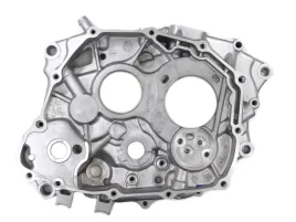 karter-prawy-benzer-aston-125-srebrny