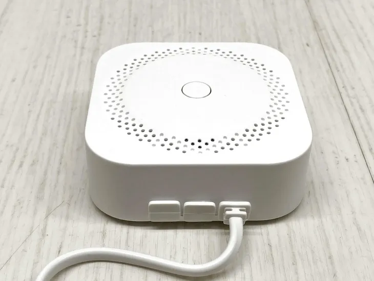 inteligentny-detektor-gazu-zigbee-nous-e9-alarm-85-db-marka-nous
