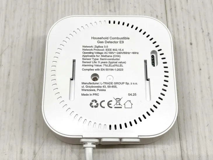 inteligentny-detektor-gazu-zigbee-nous-e9-alarm-85-db-stan-opakowania-uszkodzone