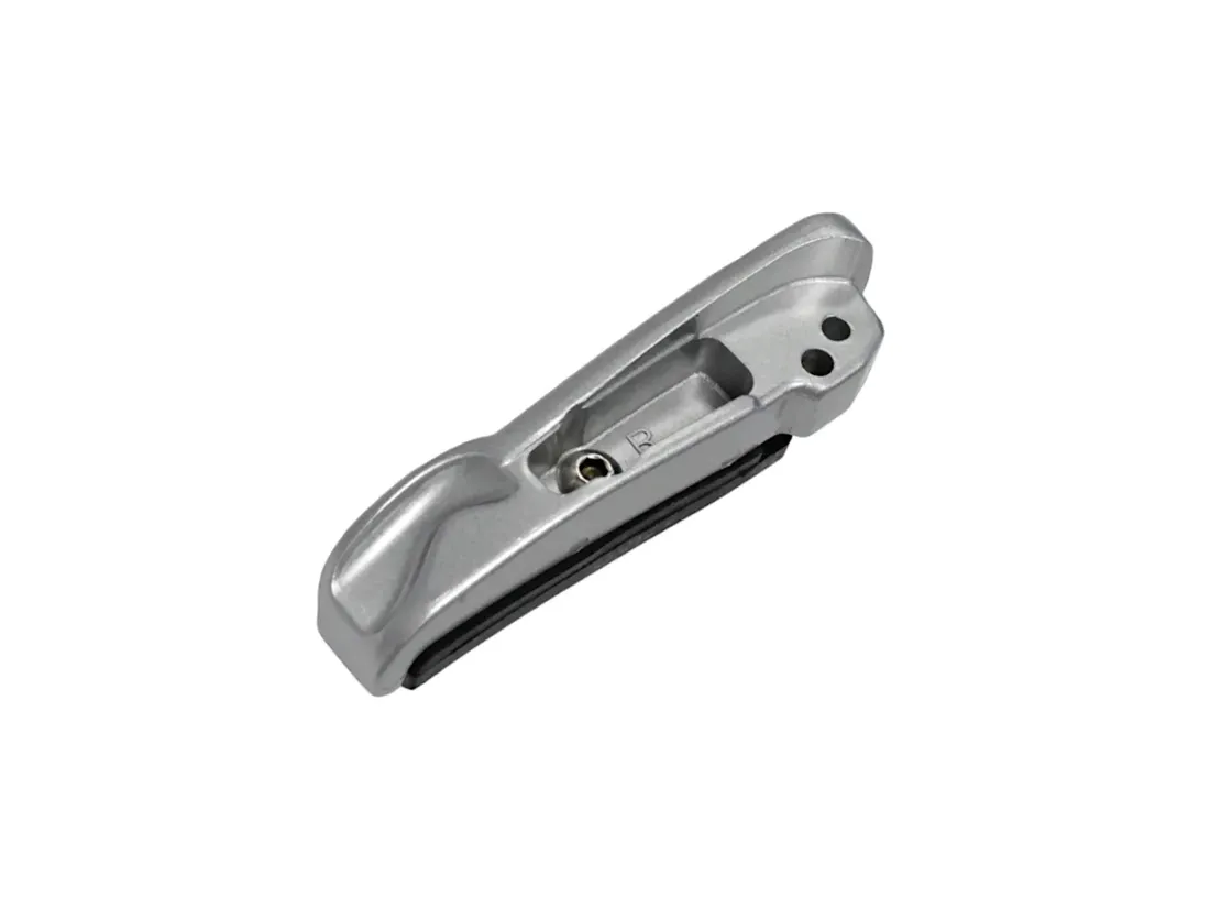 podnozek-pasazera-prawa-strona-5070a-ald9-e10-hja