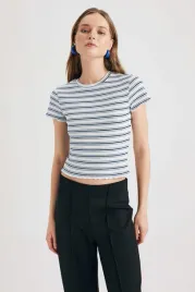 fc33121-defacto-dzianinowy-t-shirt-w-paski-19-l