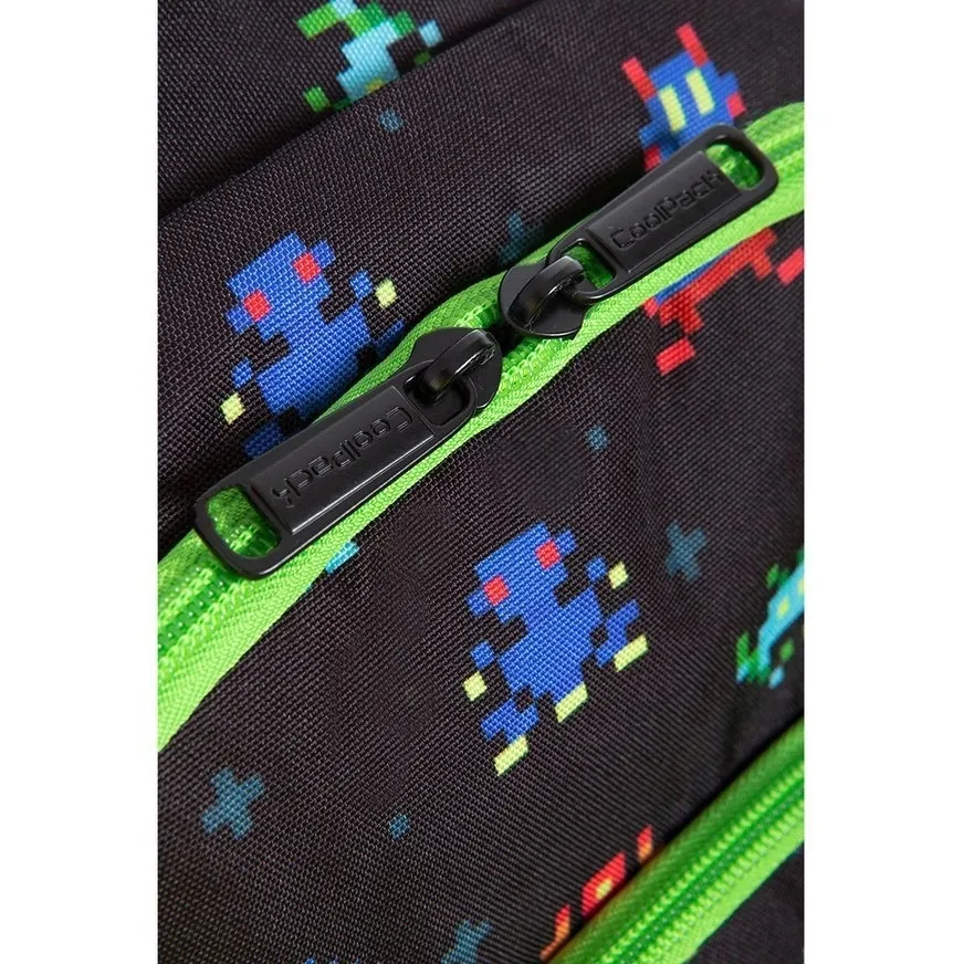 plecak-szkolny-dla-chlopca-coolpack-pixels