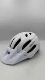 nowy-kask-rowerowy-giro-fixture-2-mips-uy-50-57cm