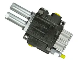 rozdzielacz-hydrauliczny-dwusekcyjny-2-40l-sterowany-joystickiem-warynski
