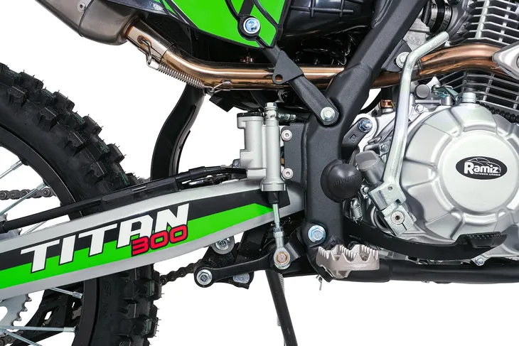 motor-spalinowy-titan-300cc-zielony-stan-nowy-marka-ramiz