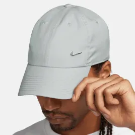czapka-z-daszkiem-nike-sportowa-szara-z-malym-logo-fb5372-077-s-m