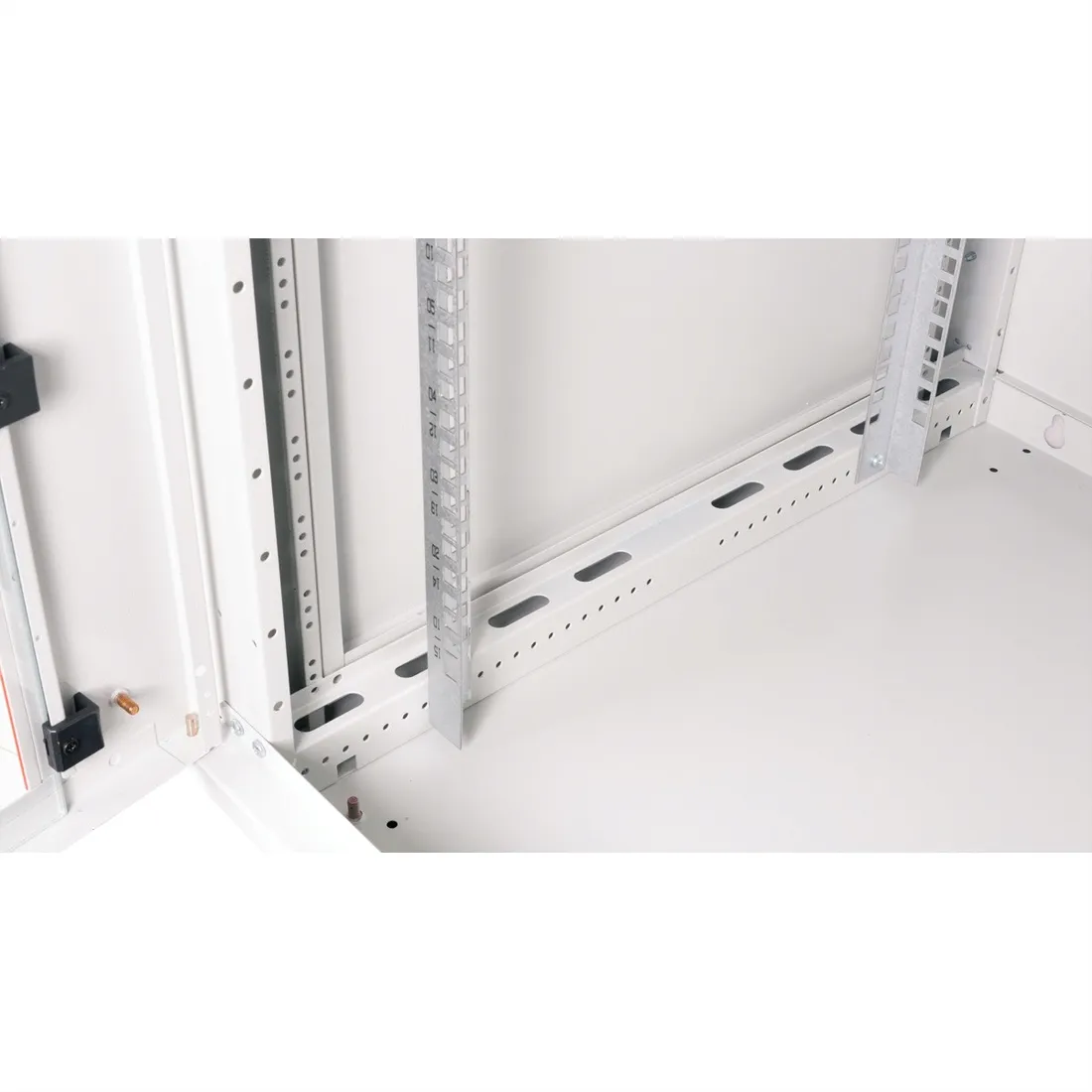 roline-19-szafa-scienna-basic-plus-15u-600x600-bxt-szara