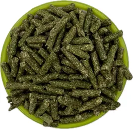 1kg-lucerna-granulat-karma-dla-krolika-swinki-gryzoni-8mm-pellet-champi