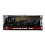 batman-batmobile-1-32