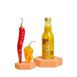 bardzo-ostry-sos-z-szafranem-i-roza-200ml-freaky-sauces