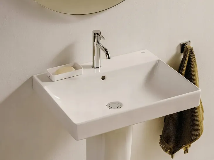roca-ona-umywalka-scienna-65x46-fineceramic-biala-a327687000-linia-ona