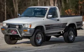 toyota-hilux-v-vw-taro-prog-strona-prawa-1989-1997-austria