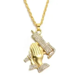 naszyjnik-wisiorek-chain-uzi-bron-zloty-prezent-streetwear-y2k