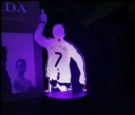 lampka-3d-led-cristiano-ronaldo-7-cr7-prezent-real-madryt