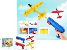pistolet-i-samolot-z-6-strzalkami-zestaw-madej-w-mixie-wzorow
