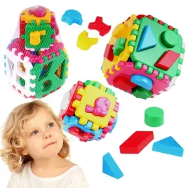 sortownik-logiczny-dla-malucha-kostki-geometriczne-i-zwierzatka-technok