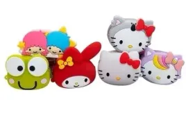 tm-toys-hello-kitty-mini-torebka-z-brelokiem-mix-wzorow